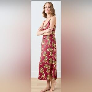 NWT Printfresh Chic To Sleep nightgown In Twisted Tiger, size small